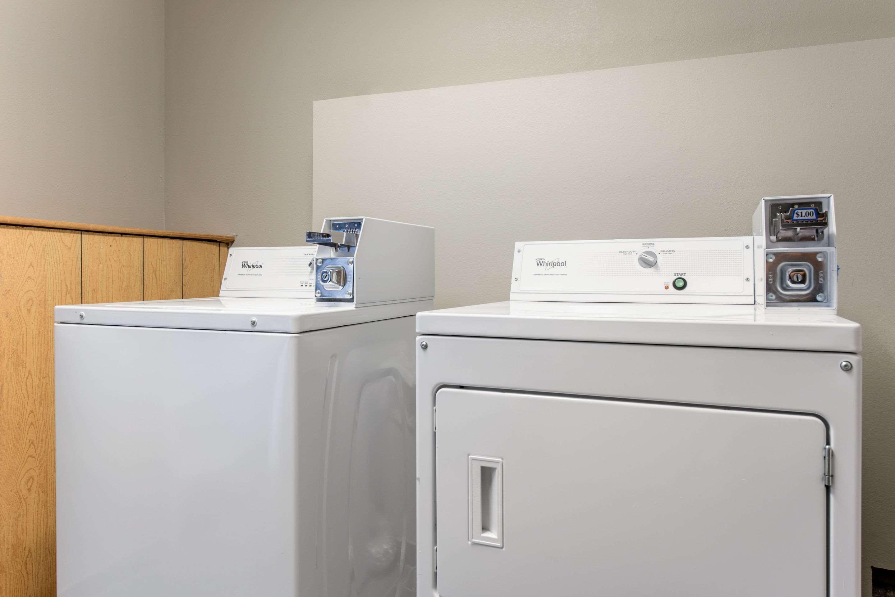 Quality Inn & Suites Brownsburg - Indianapolis West Ngoại thất bức ảnh