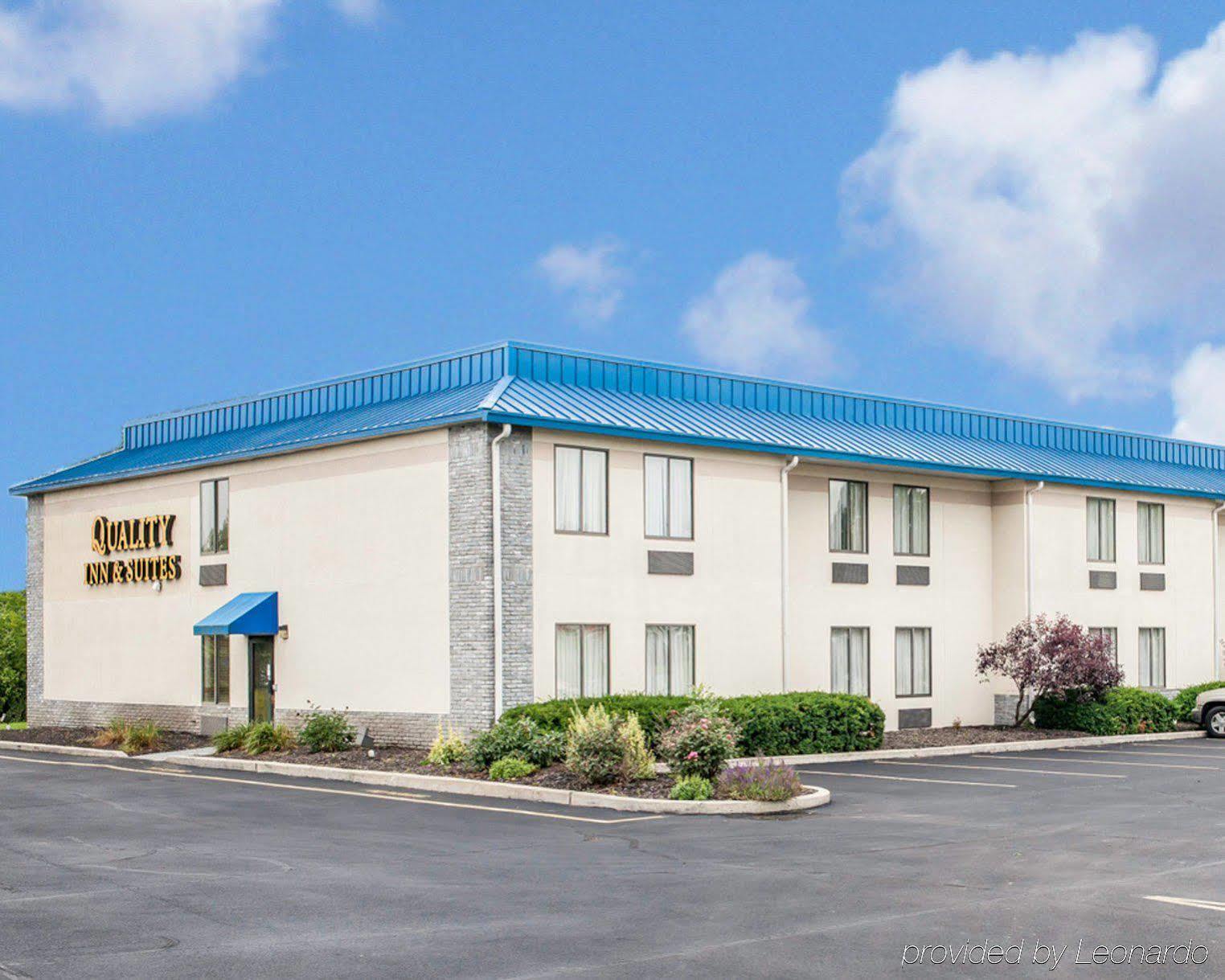 Quality Inn & Suites Brownsburg - Indianapolis West Ngoại thất bức ảnh