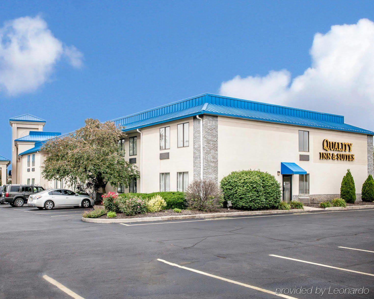 Quality Inn & Suites Brownsburg - Indianapolis West Ngoại thất bức ảnh