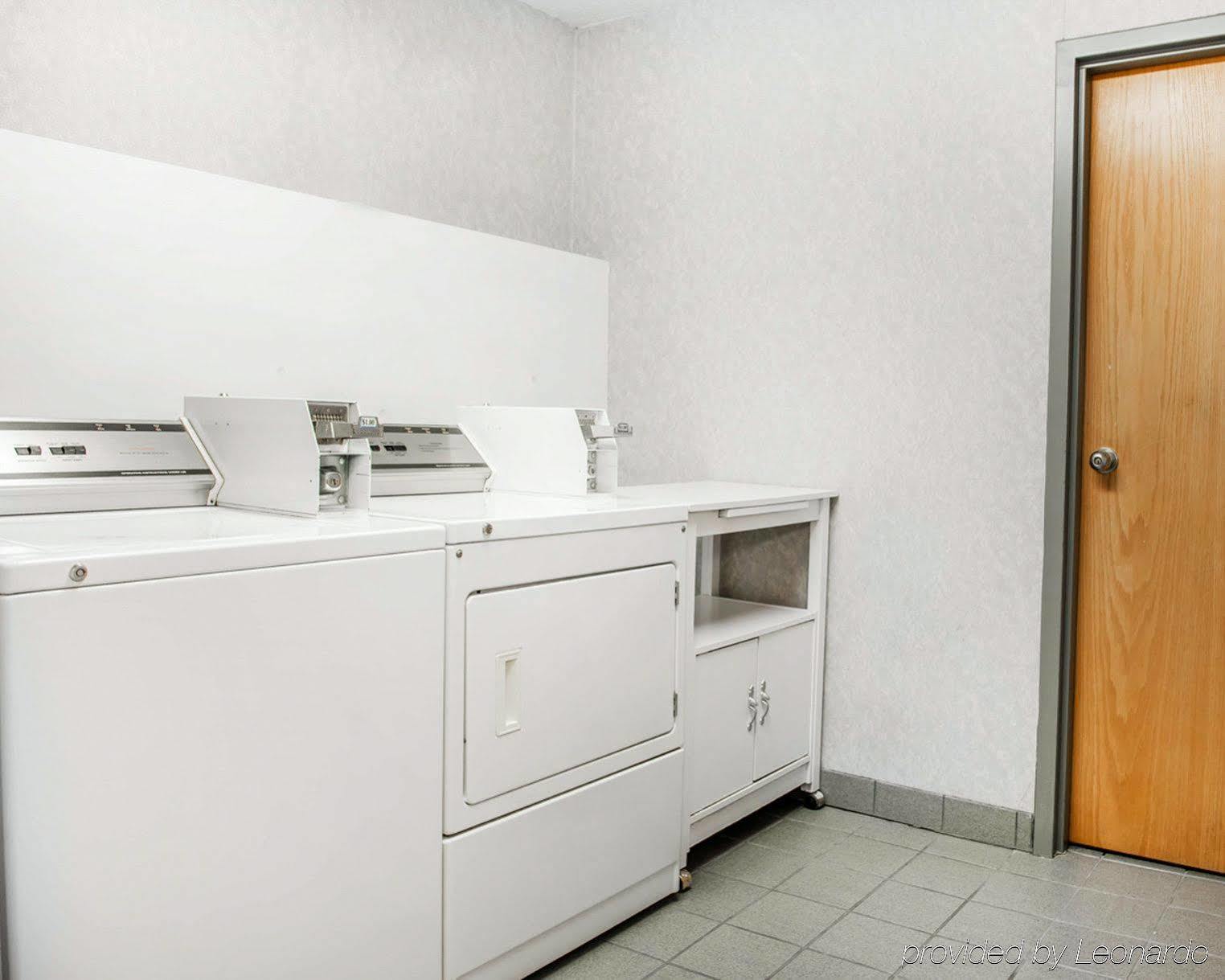 Quality Inn & Suites Brownsburg - Indianapolis West Phòng bức ảnh